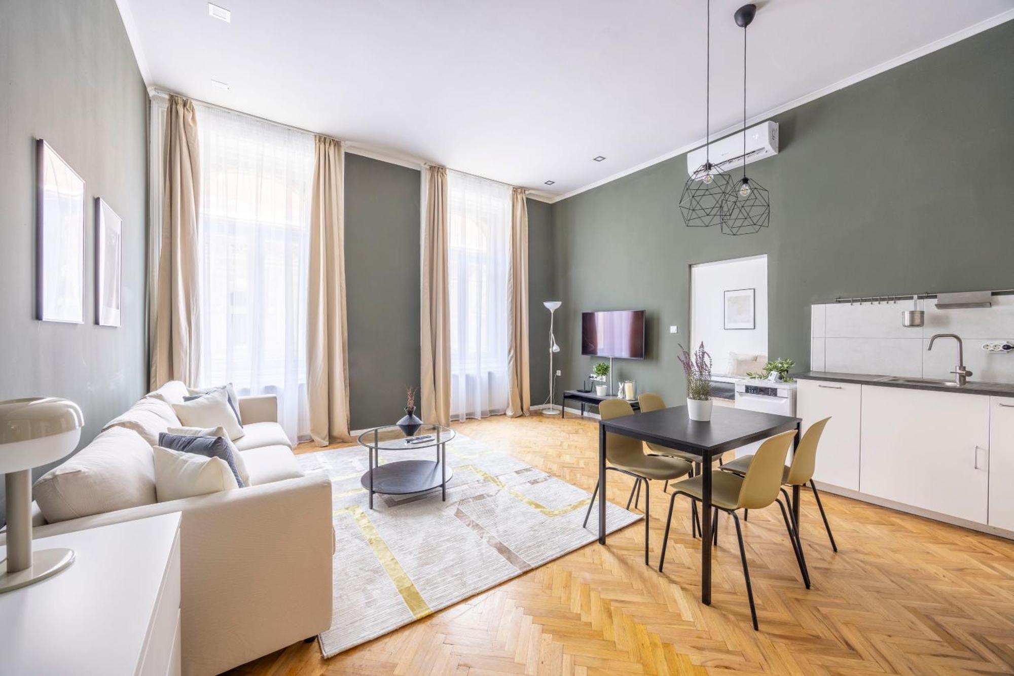 Charming & Cozy Central Elizabeth Apartment ブダペスト エクステリア 写真
